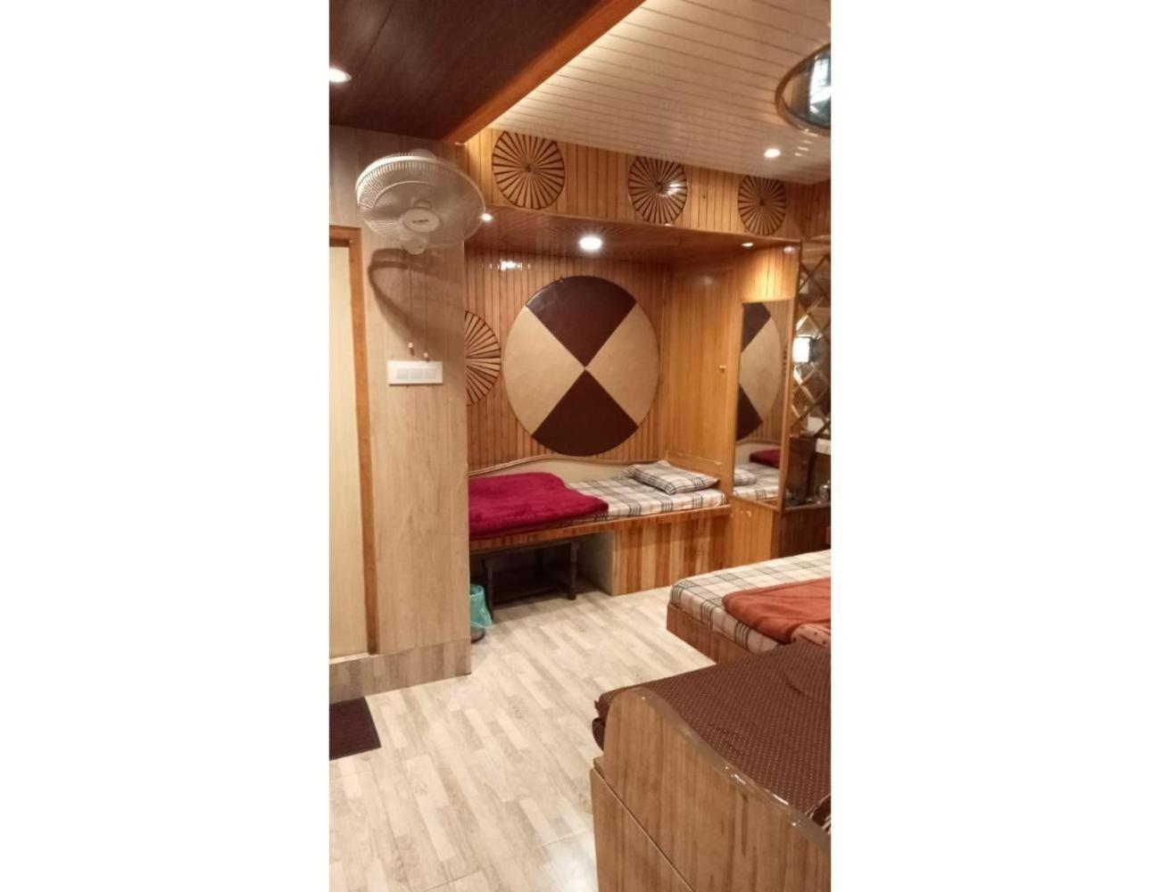 Hotel Doegar, 심라 외부 사진
